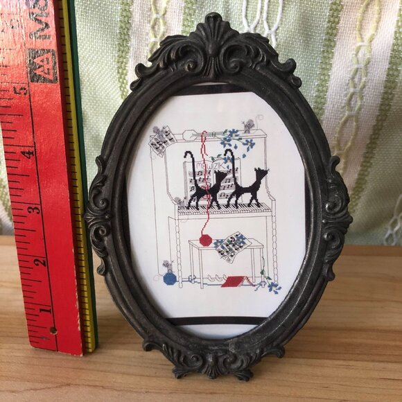 Vintage Oval Frame Black Cat Music Gallery Wall Ornate Sassy Kitty Piano Mouse - Picture 4 of 4